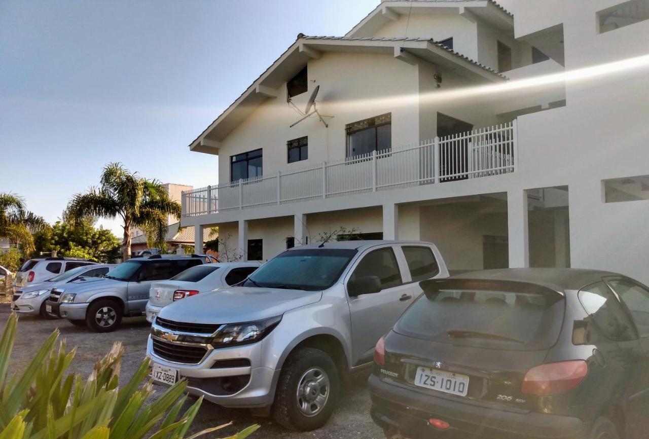 Apartamentos Praia Do Sonho Пальоса Екстер'єр фото